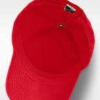 Nike Dri-FIT Club Unstructured Metal Swoosh Cap