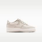 Nike Air Force 1 SE Big Kids' Shoes