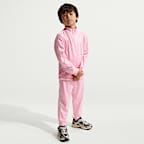 Conjunto de 2 piezas con cinta con logotipos de cierre completo para niños talla pequeña Nike Dri-FIT