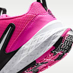 Nike Team Hustle D 12 Big Kids' Basketball Shoes