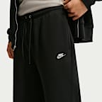 Pantaloni in fleece con orlo aperto Nike Club – Uomo