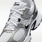 Nike V5 RNR Women's Shoes with Reflective Accents