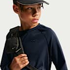 Playera de cuello redondo de manga larga Dri-FIT UV para niño talla grande Nike Primary Nano