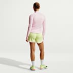 Shorts de correr Dri-FIT de tiro medio con forro de ropa interior para mujer Nike Tempo