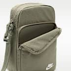 กระเป๋าพาดลำตัว Nike Heritage (4 ล.)