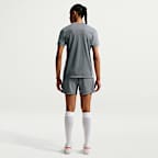 Shorts de fútbol de tejido Knit Dri-FIT para mujer Nike Strike