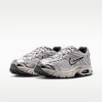 나이키 에어맥스 모토 2K 남성 신발