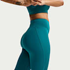 Nike Universa Leggings de 7/8 de talle alto y sujeción media con bolsillos - Mujer