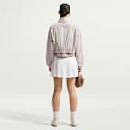 Chamarra deportiva cropped de encaje para mujer Nike Sportswear