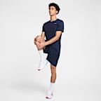 Nike Form Men's Dri-FIT 7" Unlined Versatile Shorts