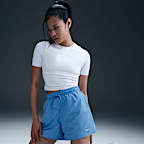Shorts de tiro medio para mujer Nike Sportswear Classic Wovens