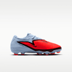 Tacos de fútbol para terrenos múltiples para niños grandes Nike Jr. Phantom 6 Low Pro