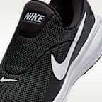 Nike Revolution 8 EasyOn Straßenlaufschuh (Herren)