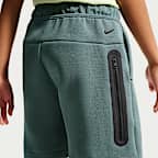 Nike Sportswear Tech Fleece Older Kids' (Boys') Shorts