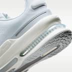 ナイキ エア ズーム アップターン SC メンズシューズ