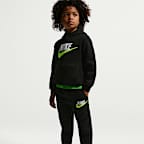 Pantalones deportivos para niños talla pequeña Nike Club Chenille