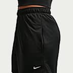 Nike One Women's Dri-FIT Mid-Rise 4" Shorts