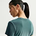 Nike Sportswear Chill Knit Women's Slim Cropped T-Shirt