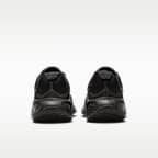 Nike Revolution 7 Tenis de correr en pavimento para mujer