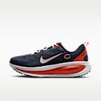 Nike Vomero 18 (Chicago Bears) Men's NFL Road Running Shoes