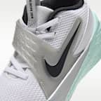 Nike Team Hustle D 12 Little Kids' Shoes