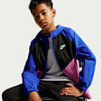 Nike Sportswear Windrunner Big Kids' Hooded Repel Jacket