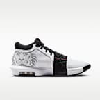 Calzado de básquetbol LeBron Witness 8