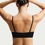 Brassière caraco à encolure dégagée NikeSKIMS Satin Shine pour femme