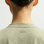 Canotta corta NikeSKIMS Performance in misto cotone – Donna