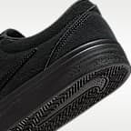 ナイキ チャージ スエード ウィメンズシューズ