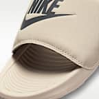 Nike Victori One 女款拖鞋