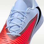 Nike Phantom 6 Low Club Indoor/Court Football Shoe