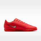 Tacos de futbol para cancha cubierta de corte low Nike Mercurial Vapor 17 Club