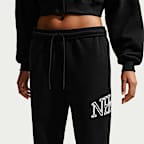Pants con logotipo con dobladillo oversized para mujer Nike Studio Fleece Medium Weight