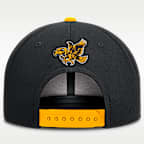 Gorra universitaria Nike Dri-FIT ajustable para hombre Iowa Legacy Pro