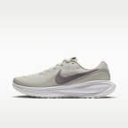 Nike Revolution 8 女款路跑鞋