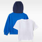 Nike Lifestyle 3-teiliges Set aus Hoodie und T-Shirt für Babys (12–24 Monate)