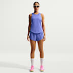 Shorts de correr Dri-FIT ADV de tiro medio de 8 cm con forro de ropa interior para mujer Nike AeroSwift