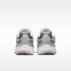 Scarpa Nike P-6000 SE – Uomo