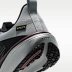 Tenis de correr en pavimento impermeables para mujer Nike Pegasus 42 GORE-TEX