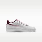 Nike Air Force 1 Low LV8 Older Kids' Shoes