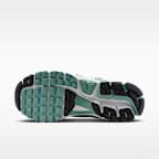 Nike Zoom Vomero 5 Women's Shoes