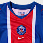 Primera equipación Stadium París Saint-Germain 2026 Equipación de fútbol de tres piezas Replica Nike - Niño/a pequeño/a