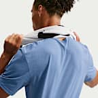 Playera de entrenamiento Dri-FIT con protección contra los rayos UV para hombre Nike Hyverse