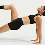 Shorts de 7.5 cm para mujer NikeSKIMS Studio Stretch
