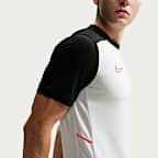 Nike Academy Dri-FIT Kurzarm-Fußballoberteil (Herren)