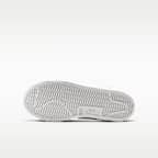 Nike Tennis Essential Older Kids' Shoes