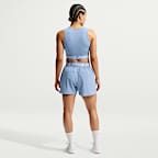 Nike Pro Dri-FIT-Webshorts mit mittelhohem Bund und Innenslip (Damen, ca. 7,5 cm)