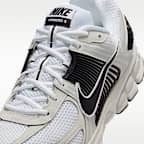 Nike Zoom Vomero 5 Men's shoes