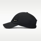 Nike Dri-FIT Club Unstructured Metal Swoosh Cap